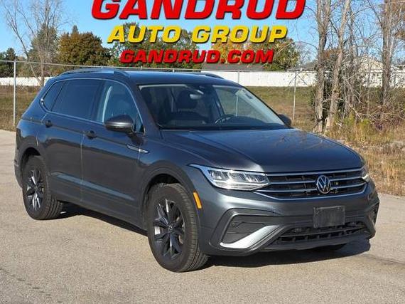 VOLKSWAGEN TIGUAN 4MOTION 2022 3VV2B7AX7NM122027 image VOLKSWAGEN TIGUAN 4MOTION 2022 3VV2B7AX7NM122027 image